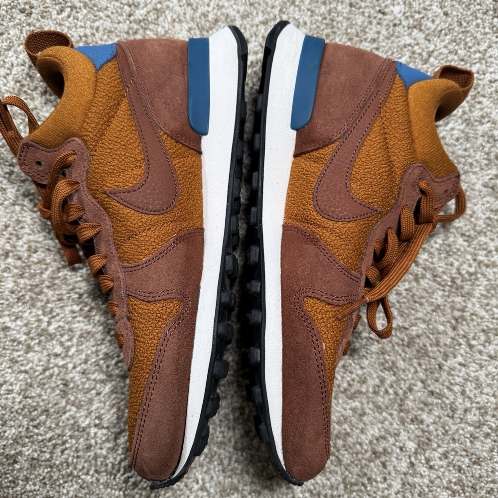 Nike Womens Size 7 Internationalist Mid‎ Suede Overlay Sneakers - Picture 10 of 14